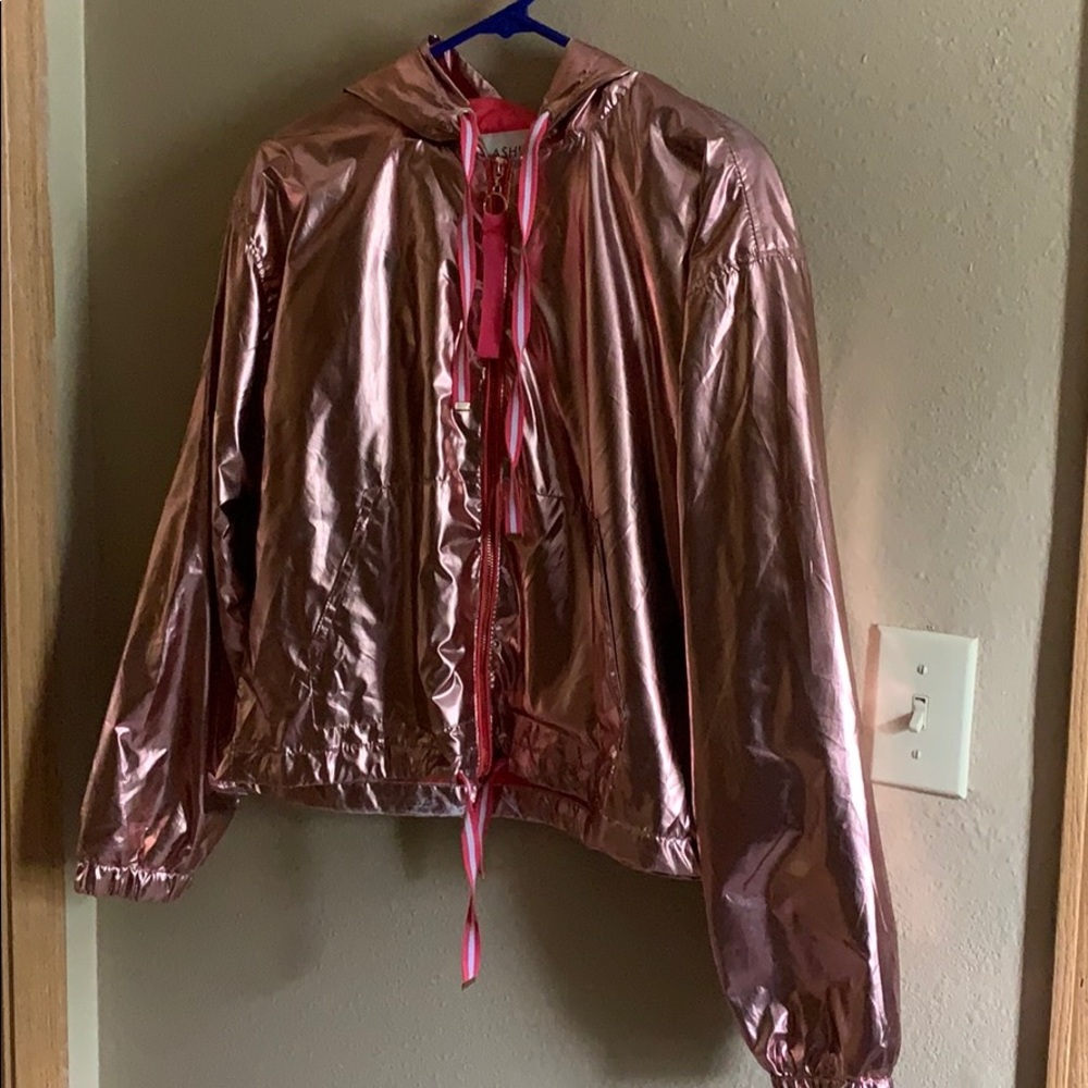 pink crop top jacket